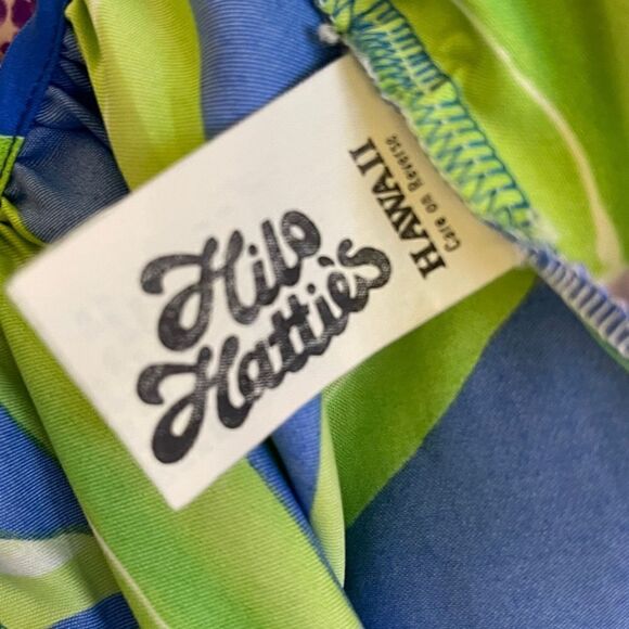 Vintage Hilo Hattie’s Hawaii Tulip Sleeve Poly MuuMuu Dress 🌺Released Hem🌺 - Picture 13 of 14